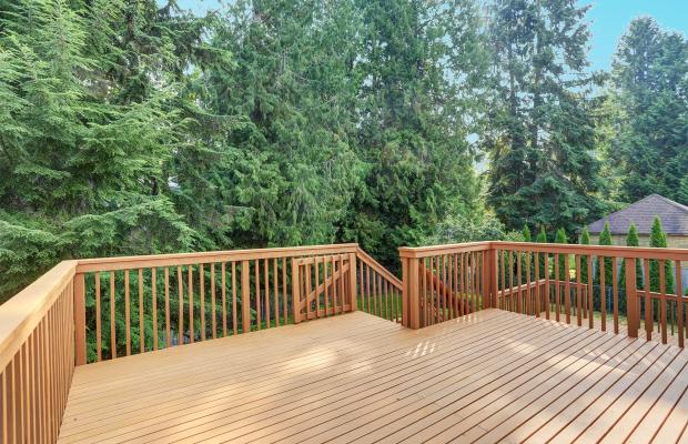 hard_wood_decking_cadiff